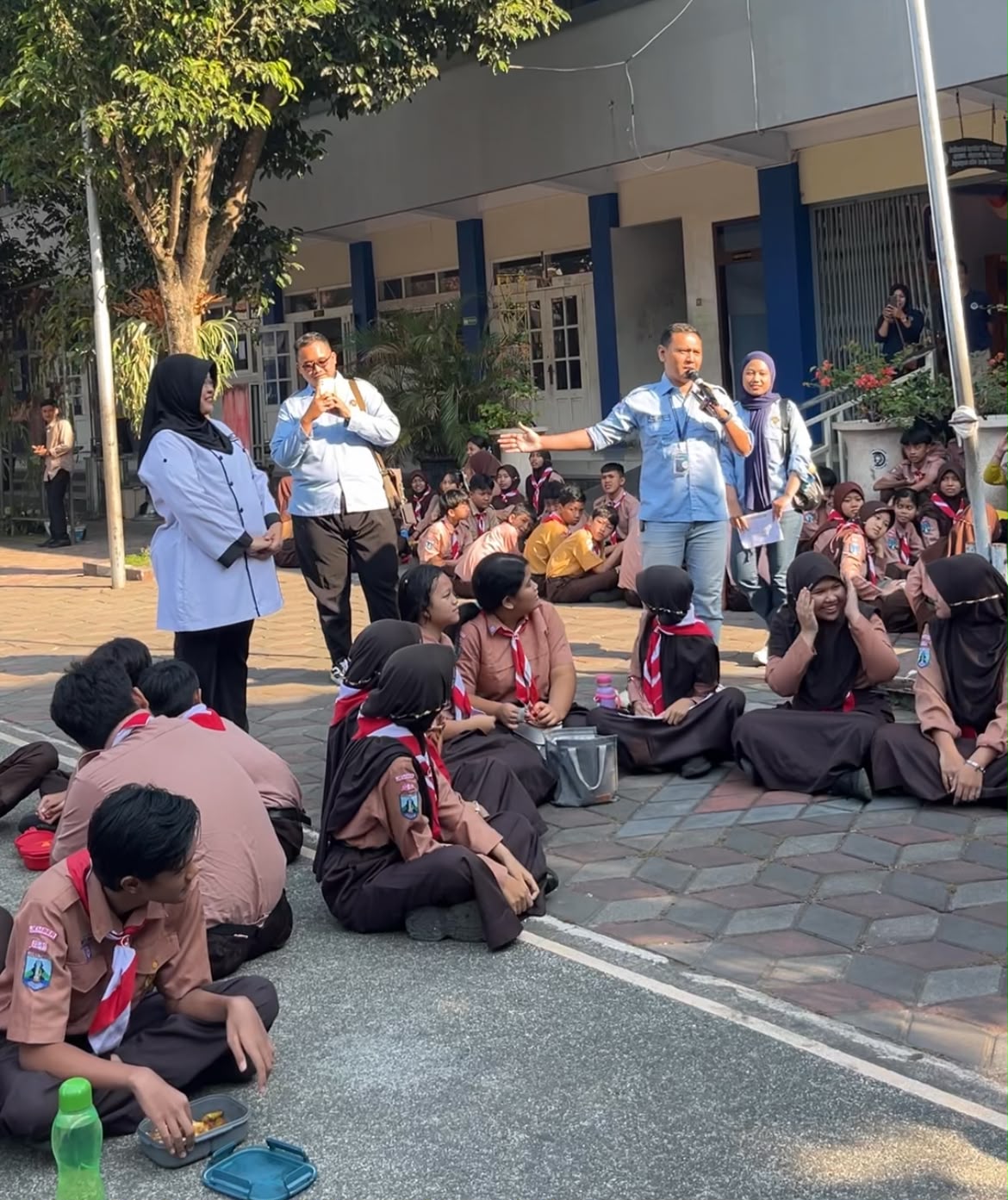 Sosialisasi gizi seimbang “isi piring ku” bersama SPPG Tegal Gede 3