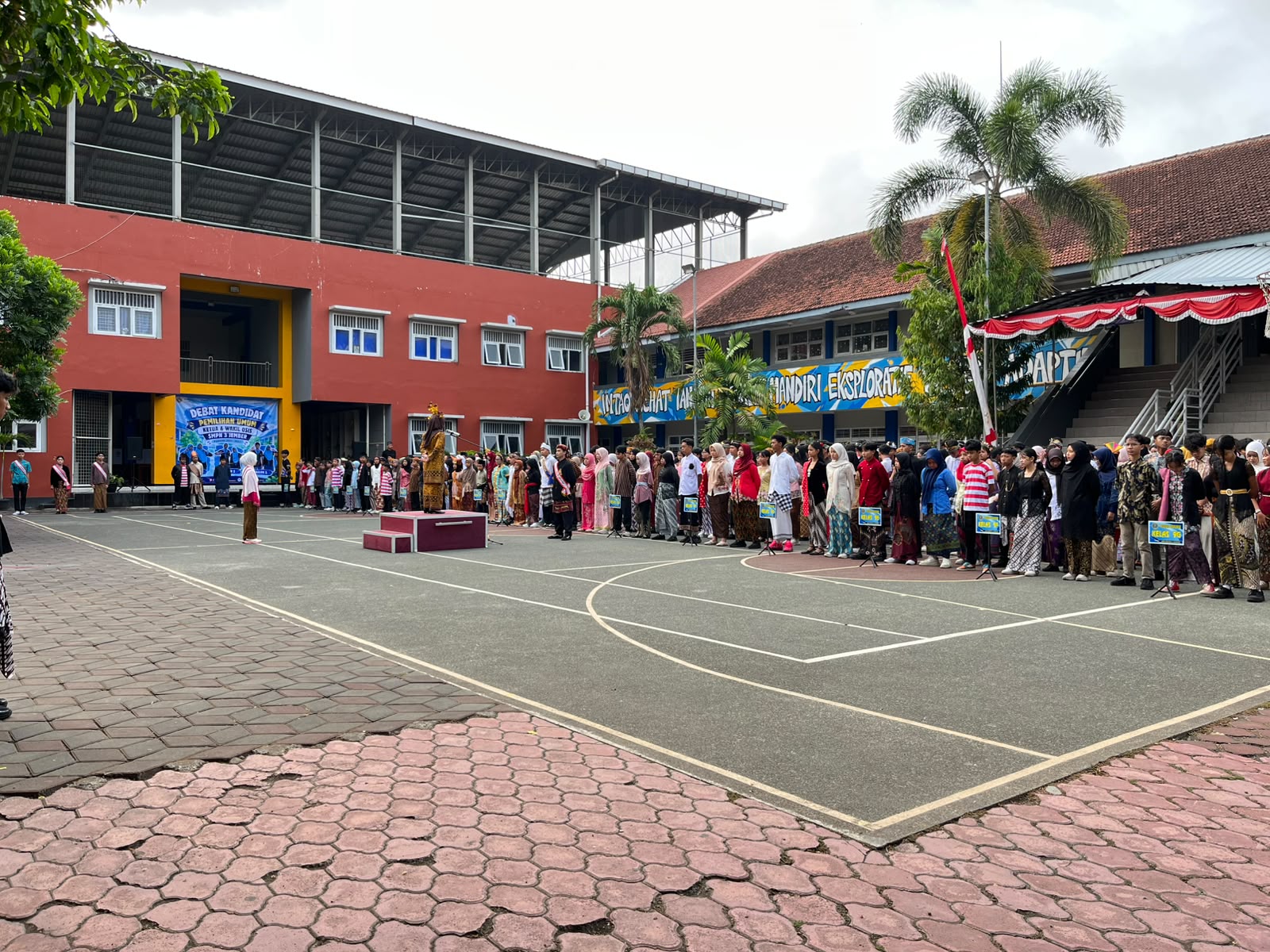 SMPN 3 Jember Gelar Upacara Peringatan Hari Sumpah Pemuda